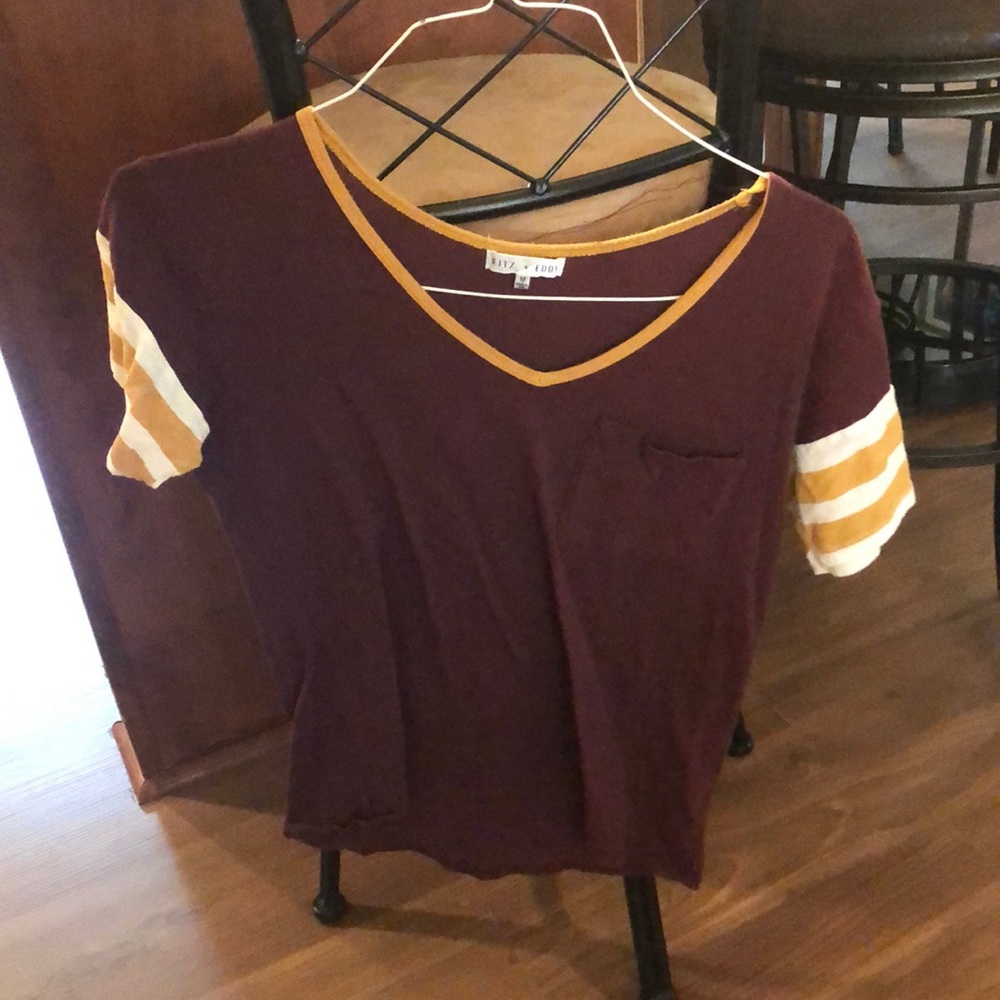 Tee size M